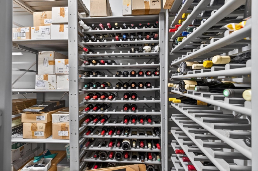 3 Bedroom Property for Sale in Vredehoek Western Cape